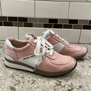 Micheal KORS pink fashion sneakers